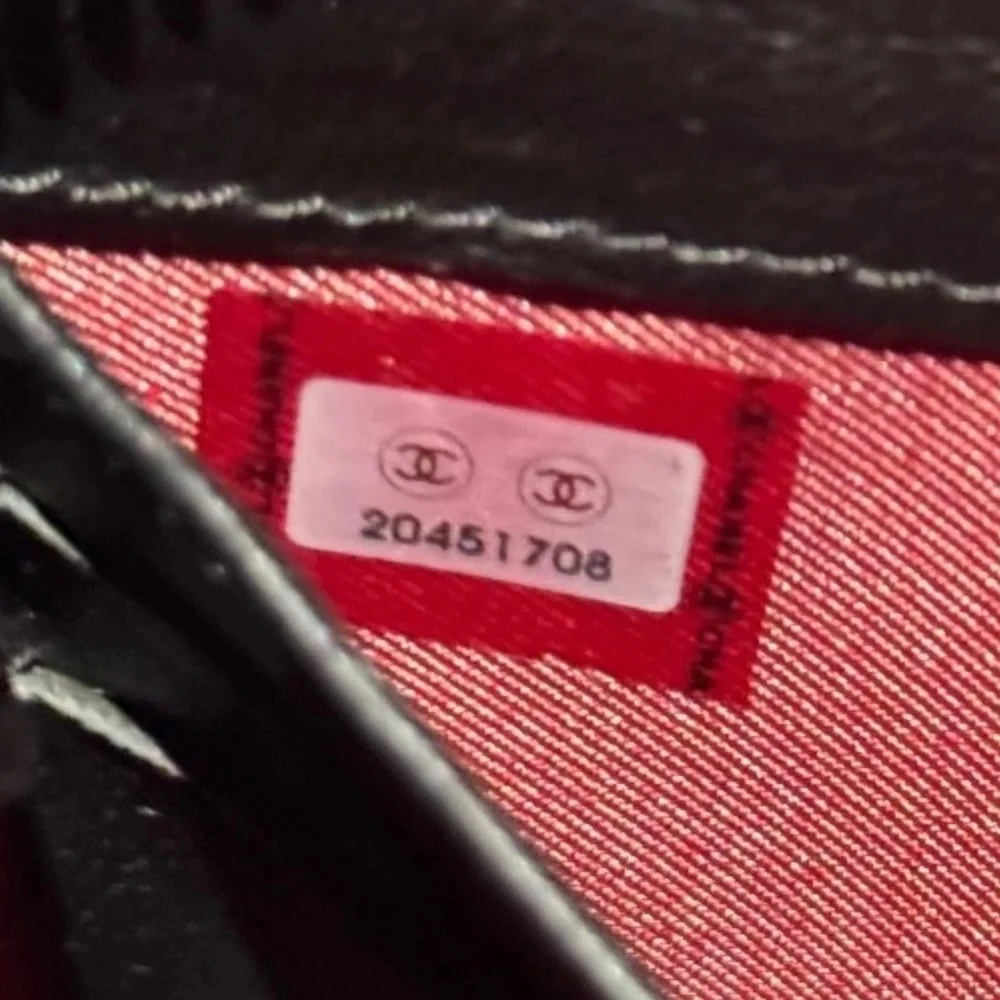 CHANEL Black Boy Zip Around Quilted Leather Wallet - Picture 9 of 15